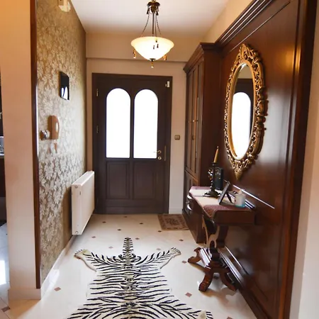 빌라 Luxury Paradise Kastoria Lithia