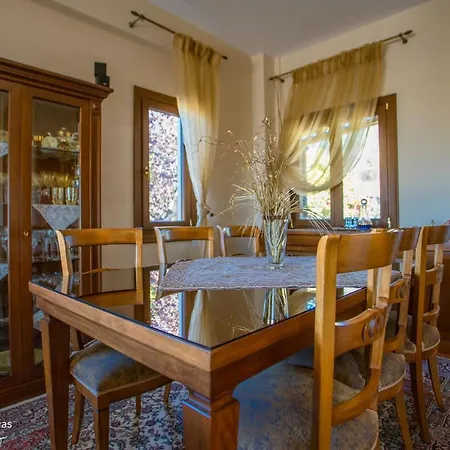 Villa Luxury Paradise Kastoria *