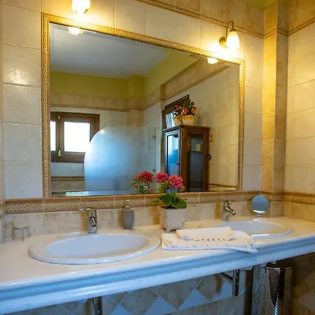 Luxury Paradise Kastoria Willa *