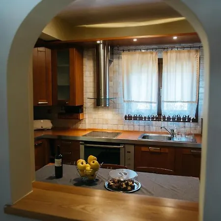 Luxury Paradise Kastoria * Lithia