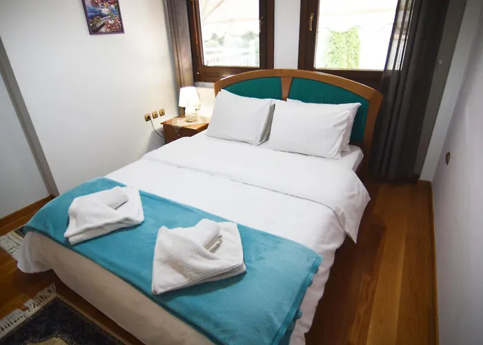 Luxury Paradise Kastoria Villa *