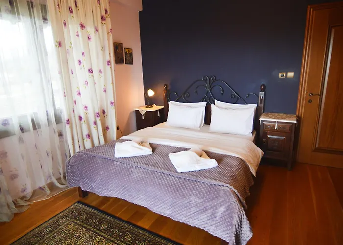 Luxury Paradise Kastoria * Lithia