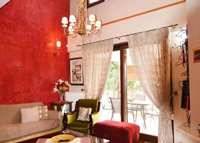 Luxury Paradise Kastoria 别墅