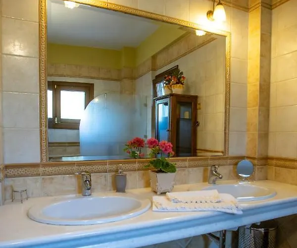 Luxury Paradise Kastoria Βίλα *