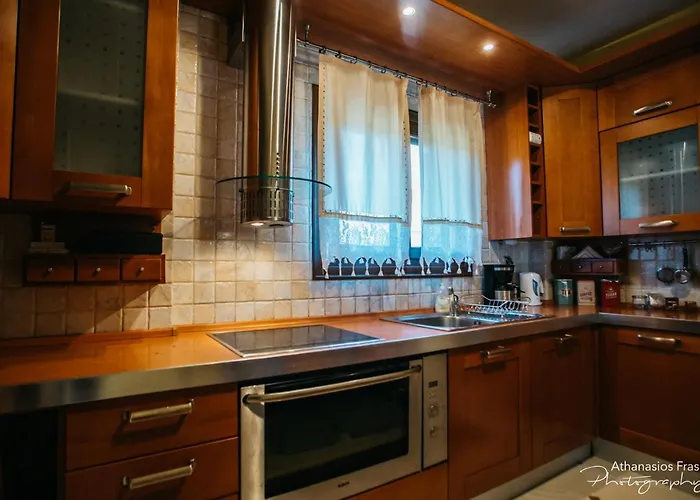 Luxury Paradise Kastoria Lithia